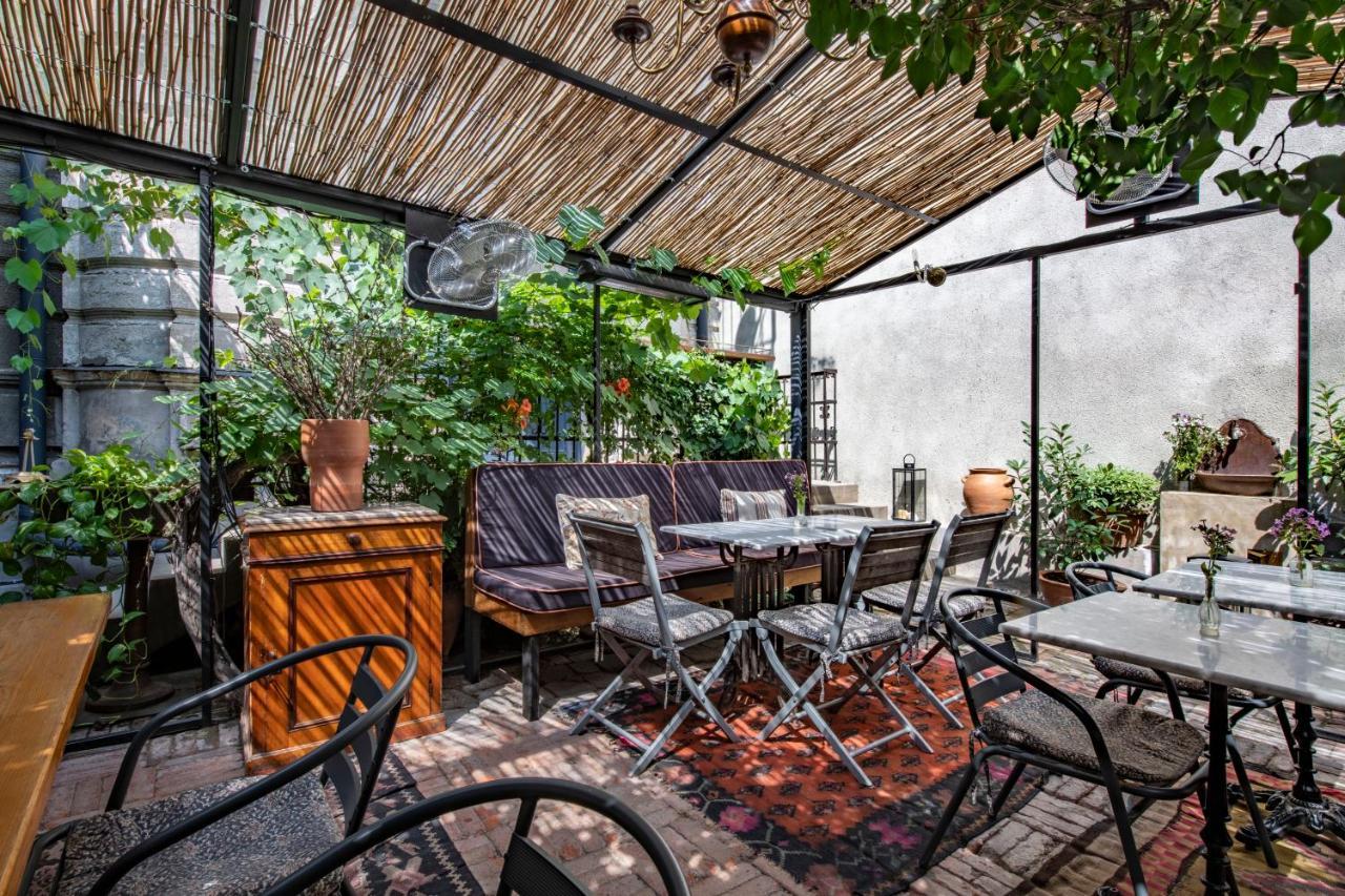 Hotel Communal Plekhanovi 4*